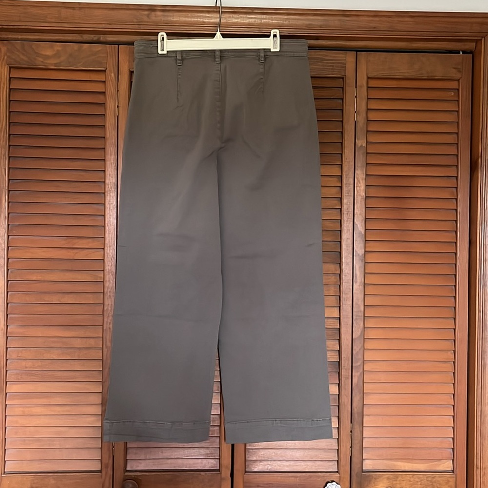 NWT Marine Layer Dusty Olive Wide Leg Crop - Picture 3 of 4